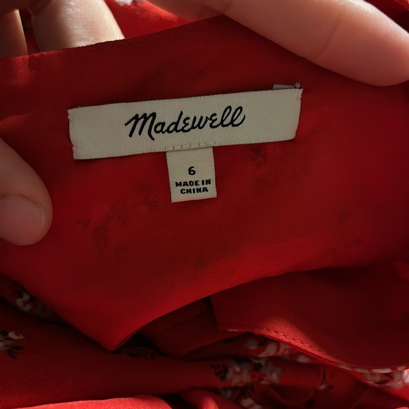 Silk Ruffle-Sleeve Button-Front Dress in Little Lilies - Picture 6 of 6